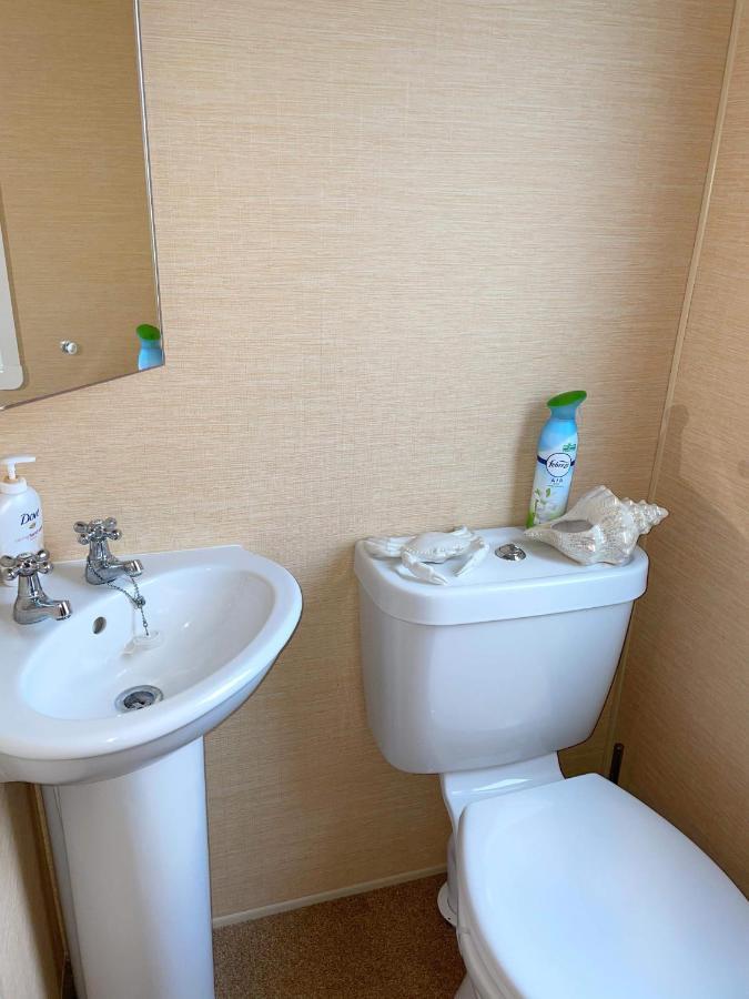 Caravan For Rent At Tattershall Holiday Park Экстерьер фото