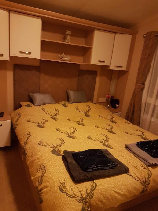 Caravan For Rent At Tattershall Holiday Park Экстерьер фото